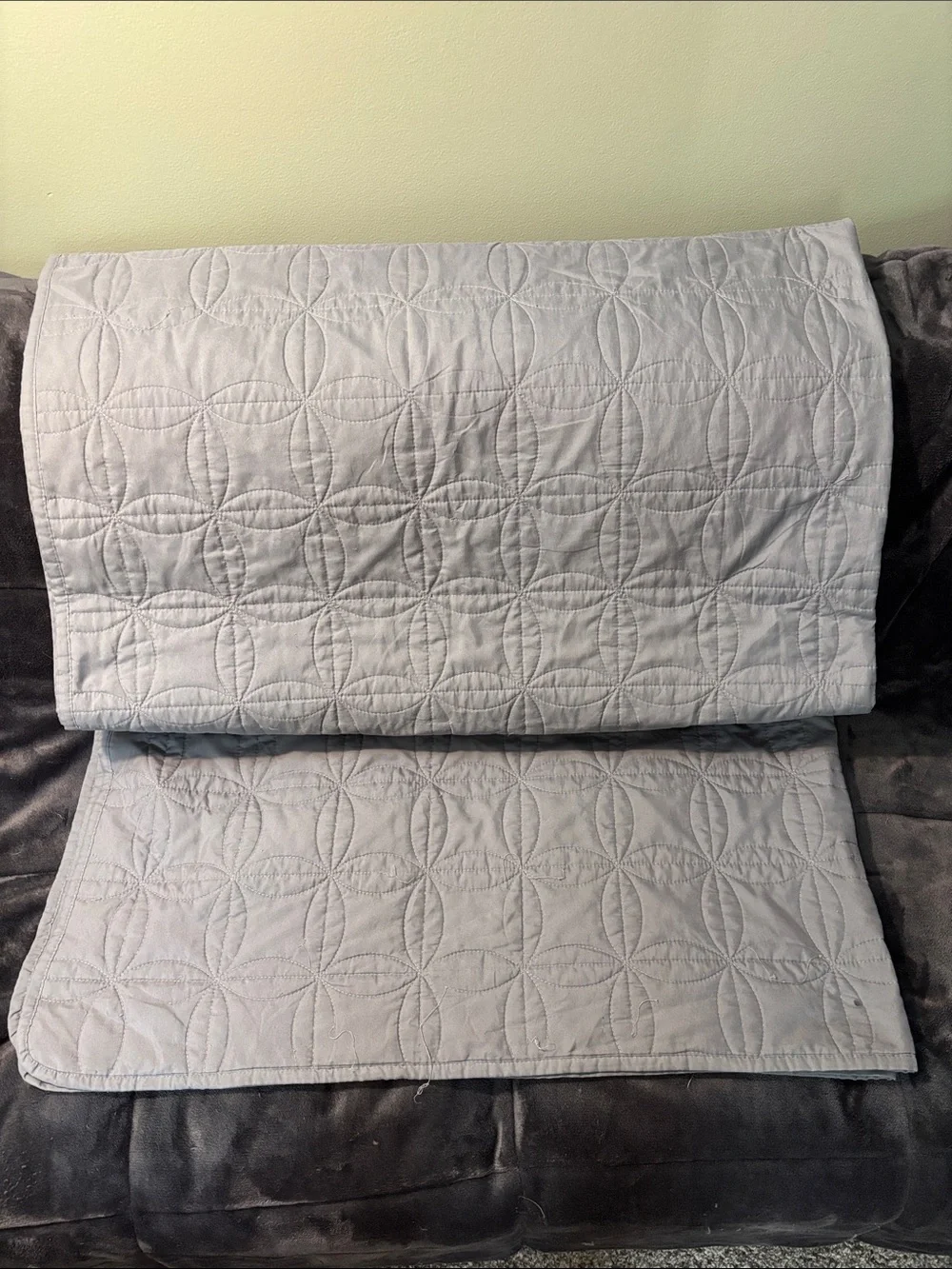 Light Gray Quilted Bed Throw - Classic Circle Stitch